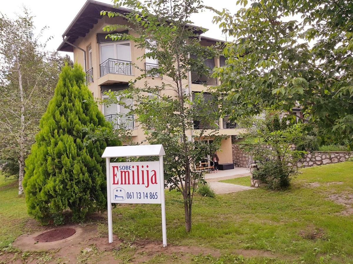 Sobe Emilija Hotel Veliko Gradiste Exterior photo
